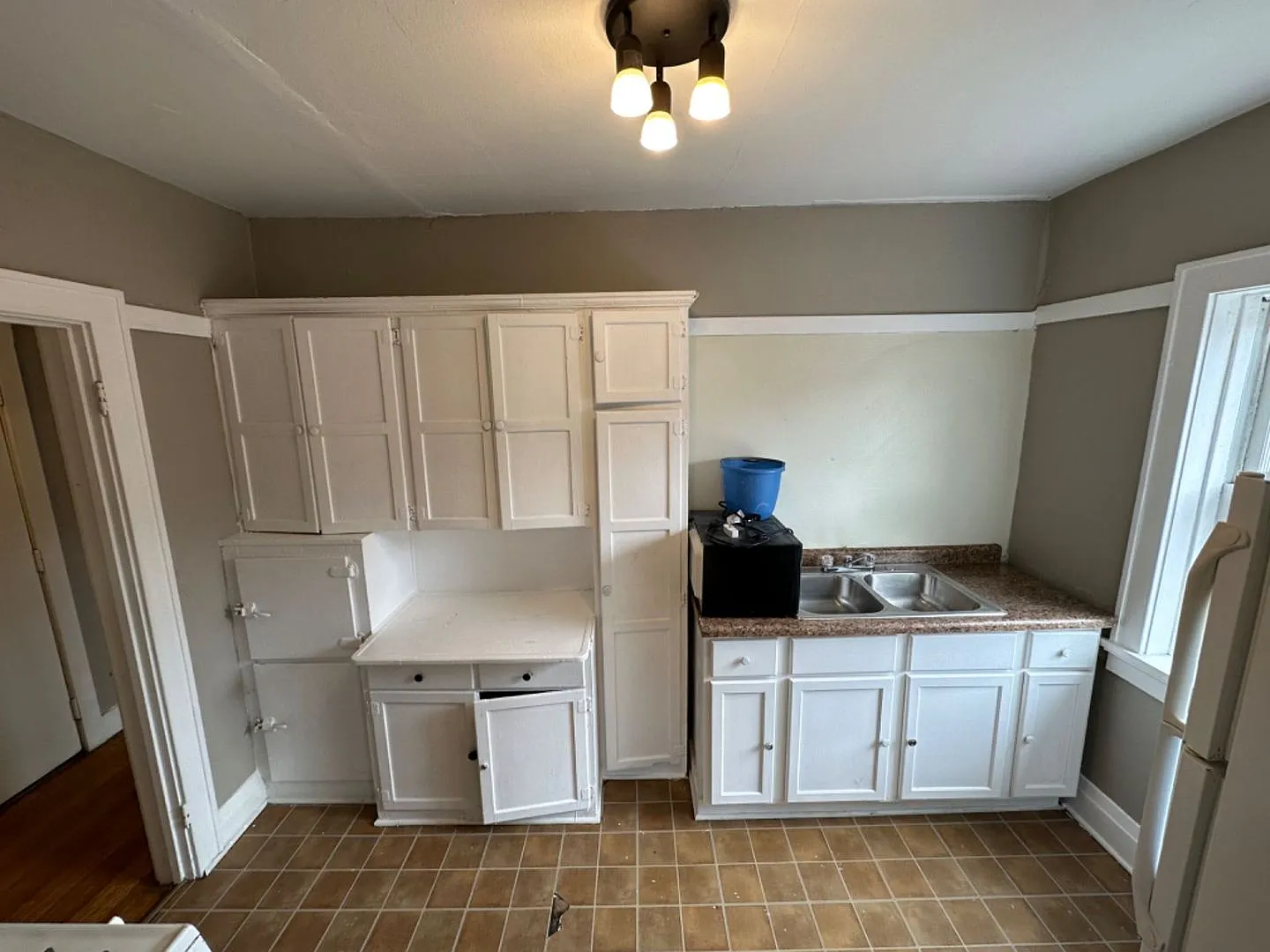 4720 N 37th St. (8 Unit) — Photo 4