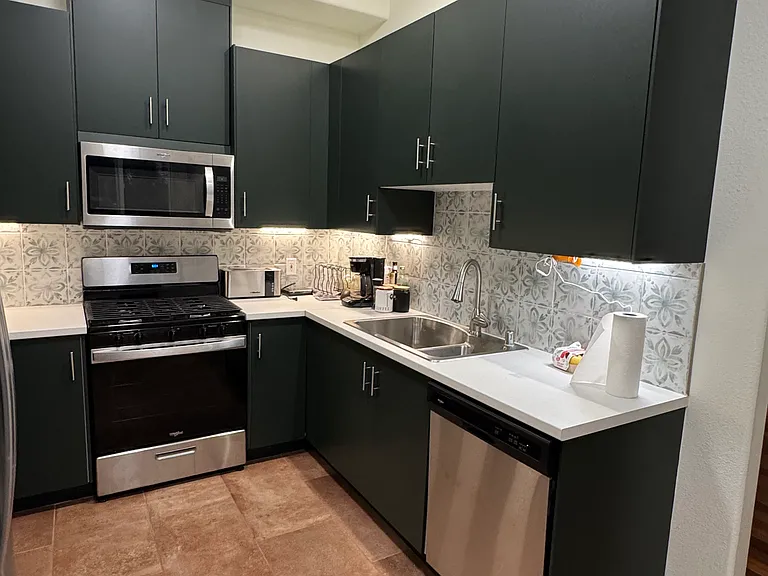 5242 Vesper Ave — Photo 11
