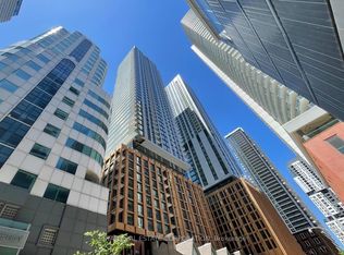 8 Widmer St #2011, Toronto, ON M5V 0W6