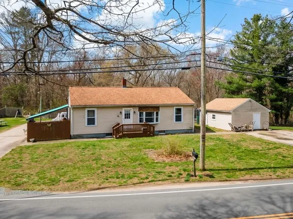 356 Old Fall River Rd, Swansea, MA 02777