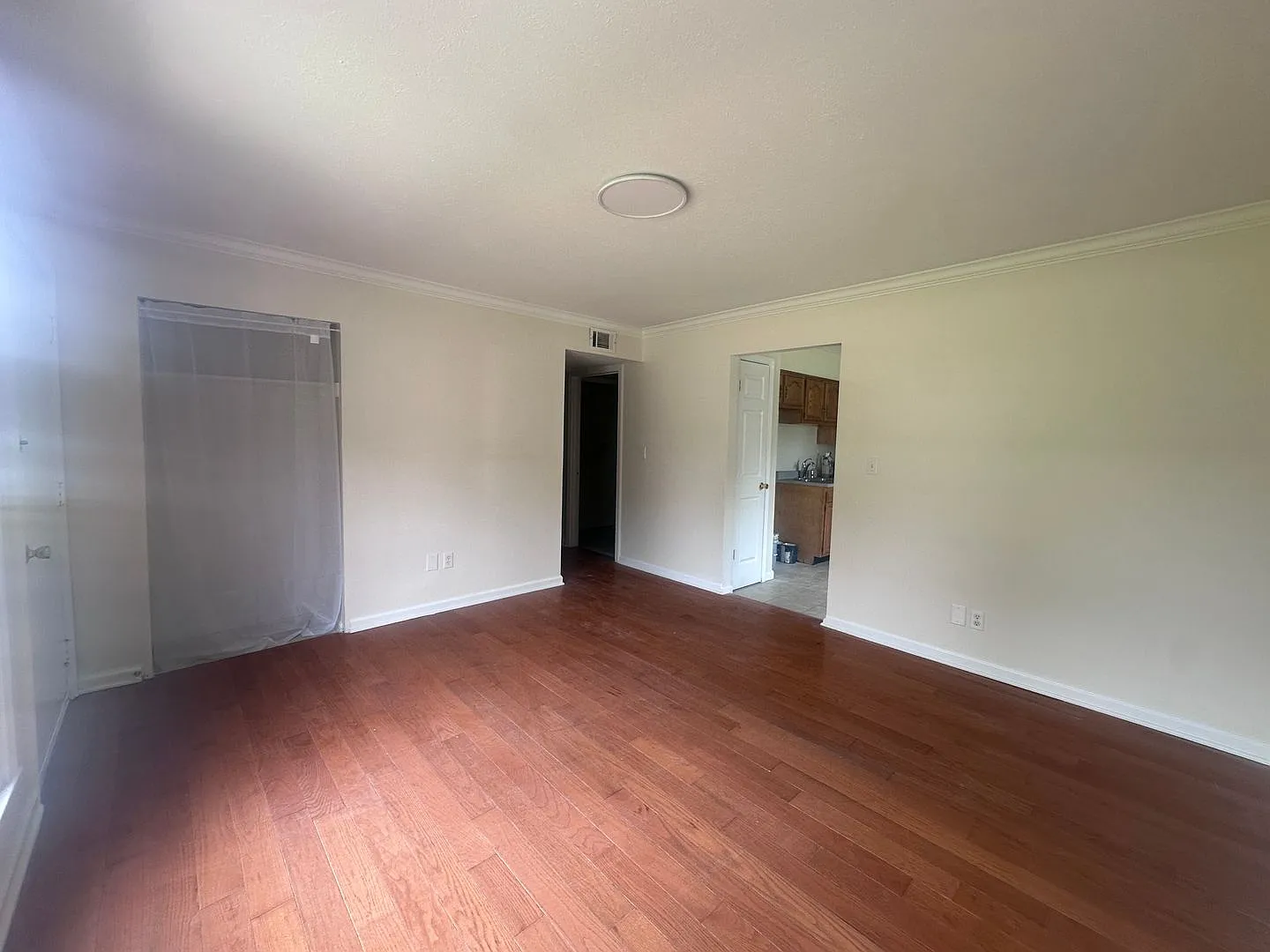 Coming soon- 3 bedroom ranch with 2-car garage in 40229 — Photo 4
