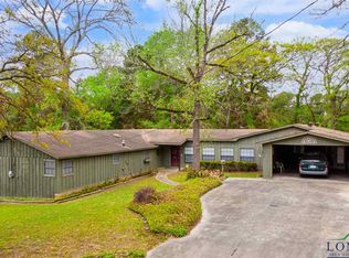 620 Hargis Dr, New London, TX 75682