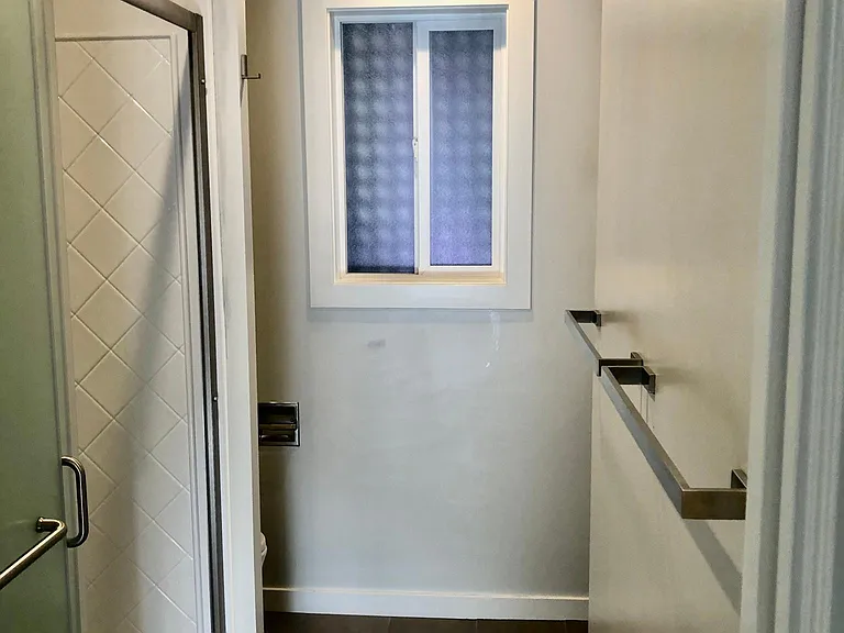 314 Richardson St — Photo 12