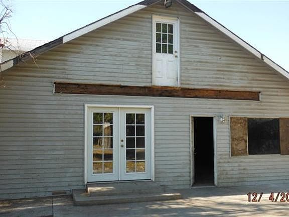 2nd image of 264 N Minnewawa Ave