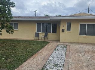 7608 Arthur St, Hollywood, FL 33024