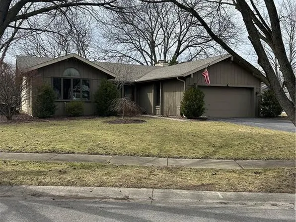 26671 Foxton Ct, Perrysburg, OH 43551