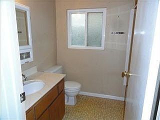5th image of 639 Fern Dell Ln