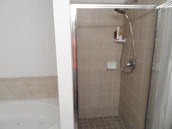 3rd image of 42561 Greystone Dr
