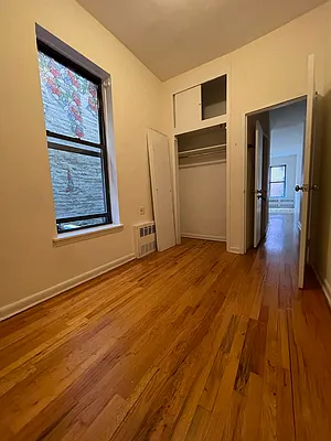 Rented by Bond New York | media 4