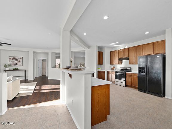 4th image of 6840 S Tackweed Way