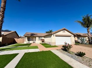 825 Socin Ct, Escondido, CA 92027