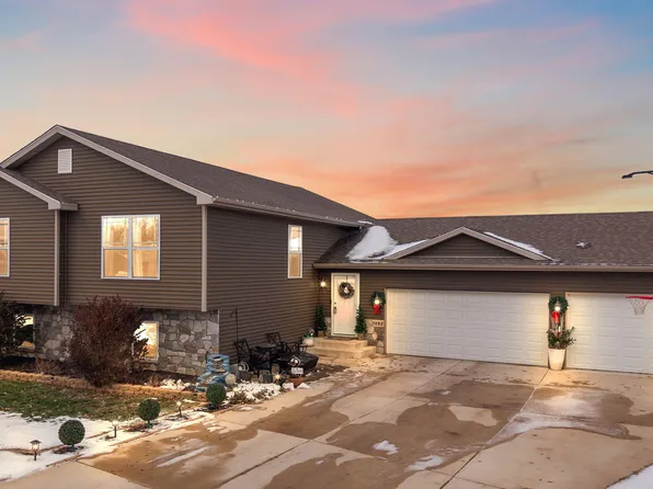 7492 Arbor Ct, Portage, IN 46368