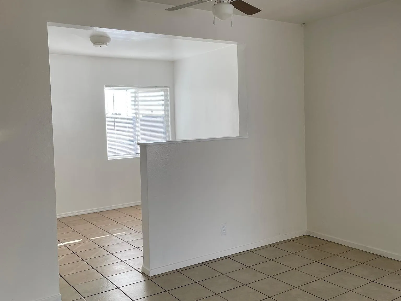 2 bed, 850 sqft, $2,400 — Photo 3