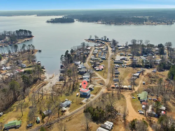 3925 Watts Bridge Rd, Cross Hill, SC 29332