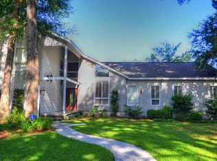 409 Whitefield Ave, Saint Simons Island, GA 31522