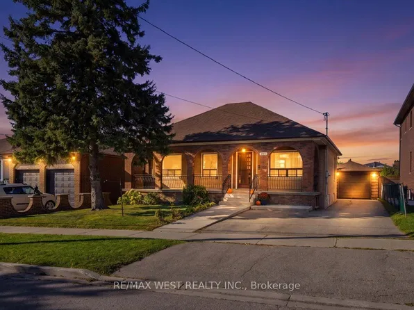 198 Rustic Rd, Toronto, ON M6L 1W4