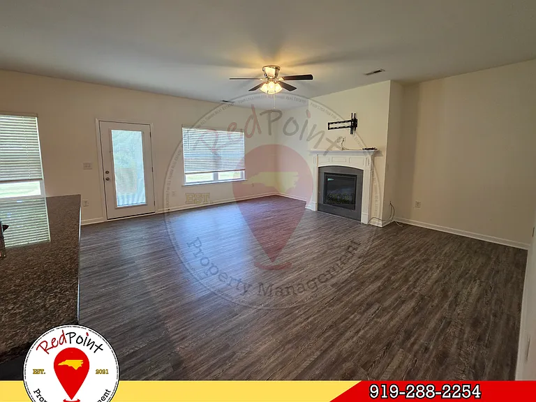 326 Settlers Pointe Dr — Photo 3