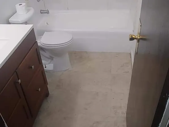 1026 S 33rd St #3, Milwaukee, WI 53215