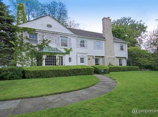 421 Sheridan Rd, Kenilworth, IL 60043