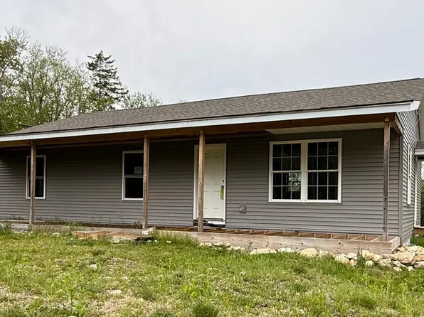 15 Haskell Rd, Peru, MA 01235
