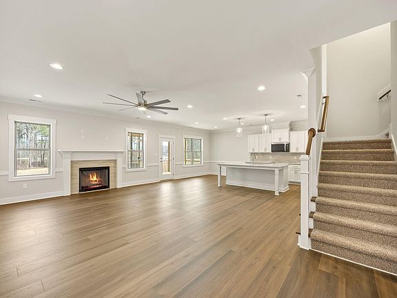 5th image of 217 Freedom Ridge Dr