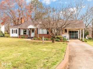 181 S Victoria St, Commerce, GA 30529