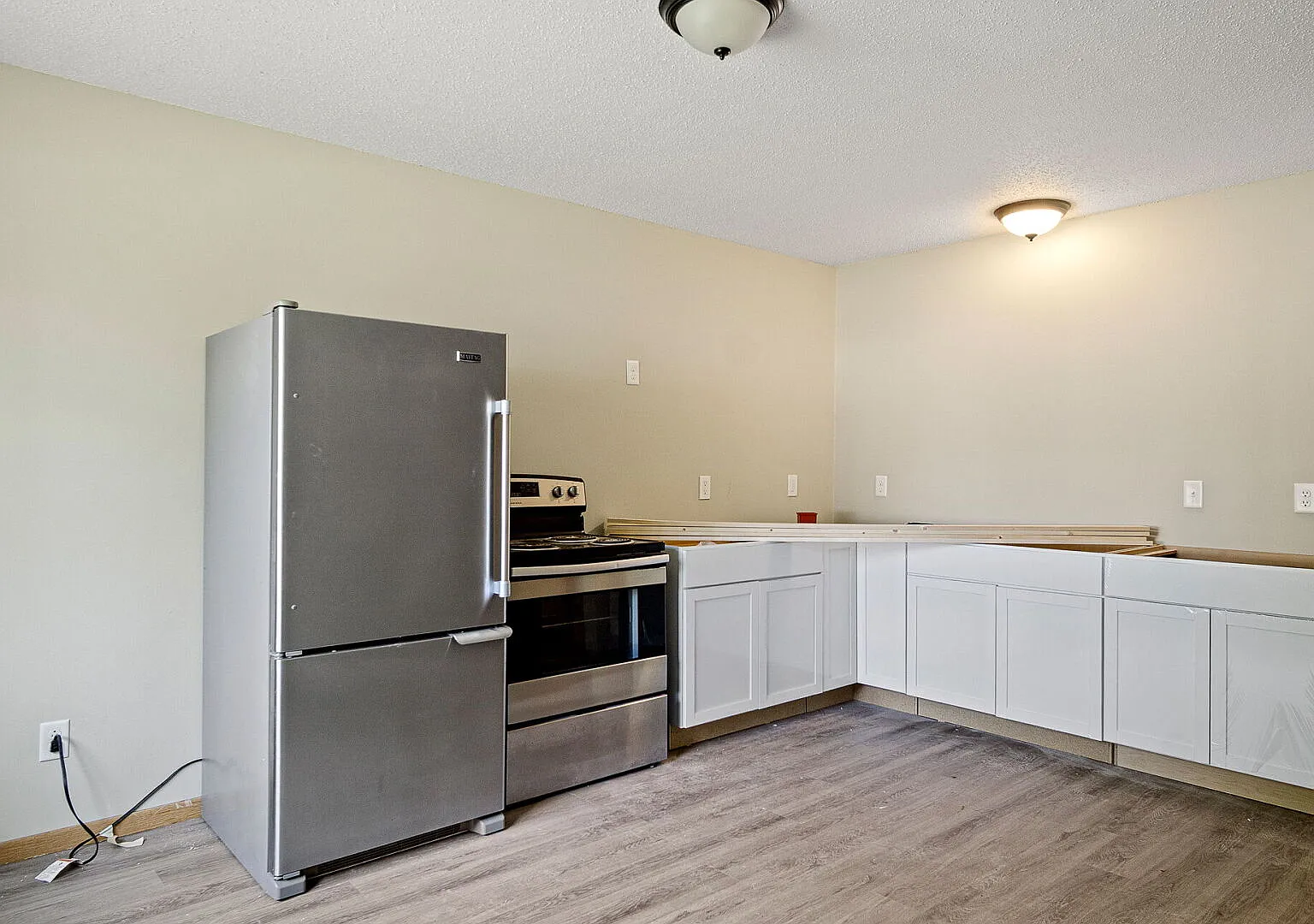 5 bed, 1300 sqft, $1,500 — Photo 4