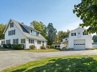 4 Mason St, Pepperell, MA 01463