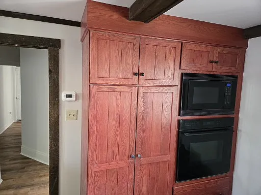 2 bed, 1053 sqft, $2,350 — Photo 4