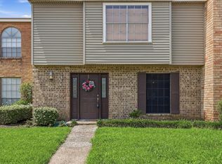 1542 Marshall Woods Dr, Beaumont, TX 77706