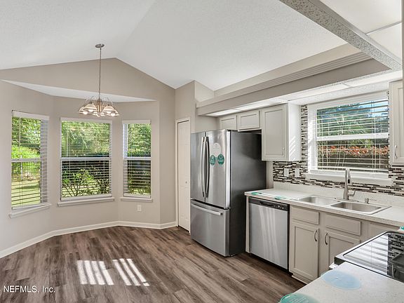 4th image of 10795 LAS COLINAS Way