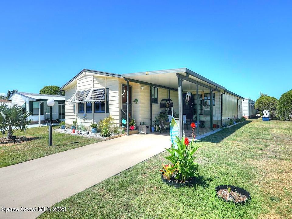 1st image of 802 Oleander Cir
