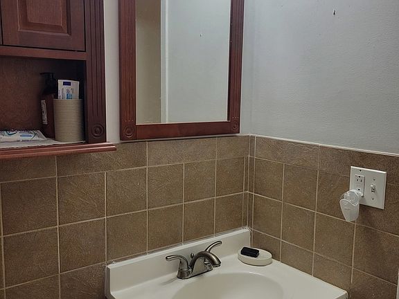 4th image of 6171 N Sheridan Rd APT 1308