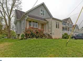 128 E Mill Rd, Maple Shade, NJ 08052