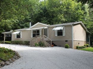 57 Holly Ridge Dr, Franklin, NC 28734