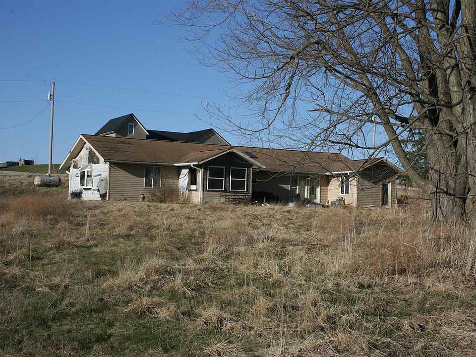 1st image of 397 1st St