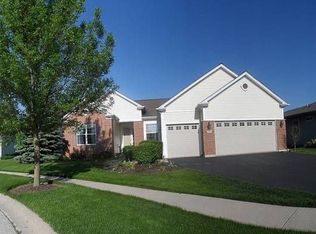 12261 W Cherry Hill Ln, Huntley, IL