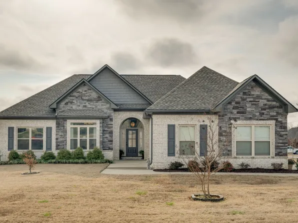 5007 Rainier Dr, Chapel Hill, TN 37034