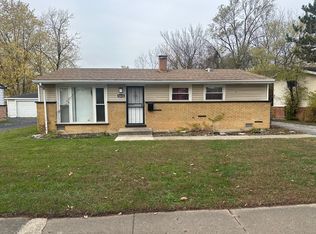 16618 Oxford Dr, Markham, IL 60428