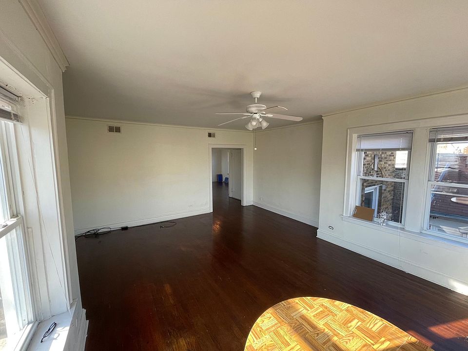 1st image of 4950 N Drake Ave APT 3