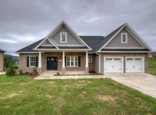 781 Hales Chapel Rd, Johnson City, TN 37615