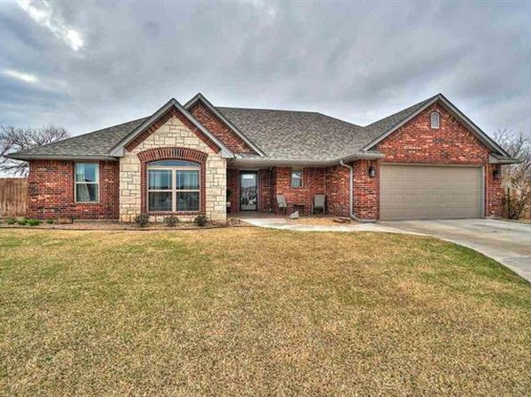 1301 Saddle Rock Dr