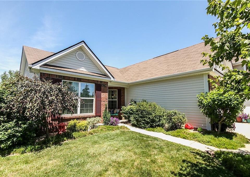 1st image of 6692 W Deer Hill Dr