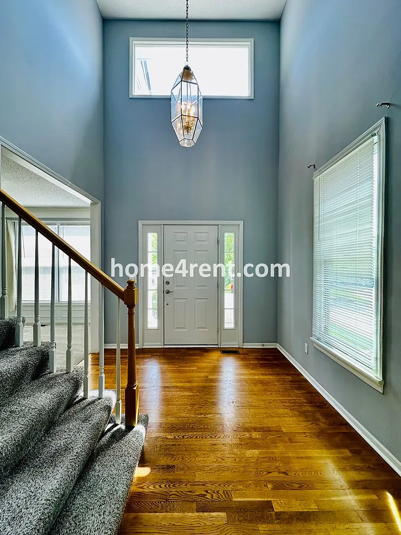 Spacious, 2 Story Home in Blue Valley Schools w/ Updated Kitchen, Fenced Yard, and a Finished Bas... — Photo 2