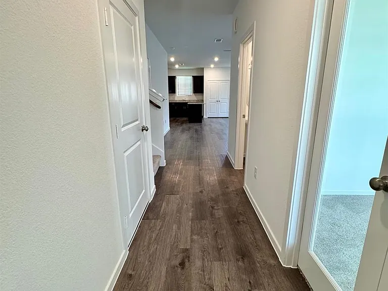 15357 Dapple Bluff Ln — Photo 2