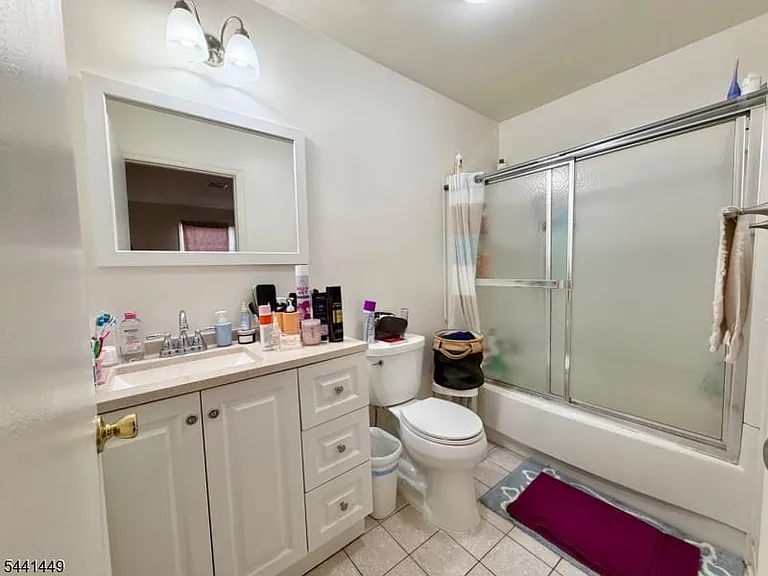 336-3B Bloomfield Ave #3B — Photo 8