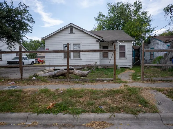 1322 S Alameda St, Corpus Christi, TX 78404
