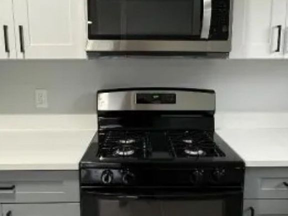 5th image of 616-614 Pierce Ave