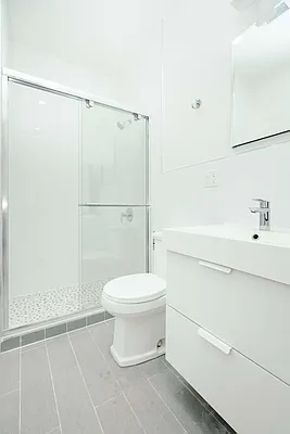 Rented by Nooklyn NYC LLC | media 88