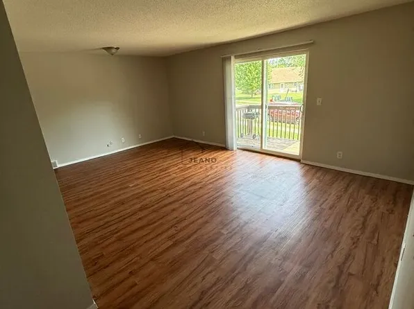 3417 W Baskin Ridge Ct #6, Peoria, IL 61604